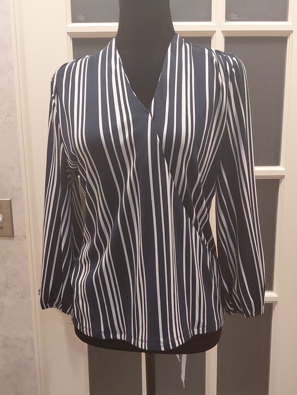 "Adrianna Papell" Striped Navy and White Wrap-Front Women's Top. 19in P2P....